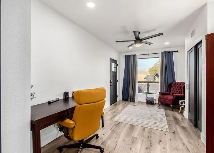 3br Retreat With Diving Pool Bbq And Workspace *