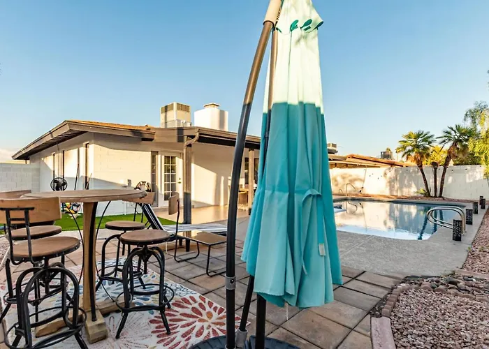3br Retreat With Diving Pool Bbq And Workspace *