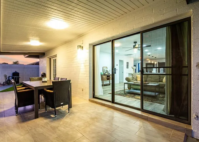 Holiday home 3br Retreat With Diving Pool Bbq And Workspace