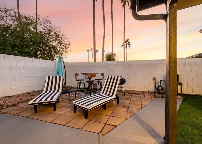 3br Retreat With Diving Pool Bbq And Workspace Holiday home