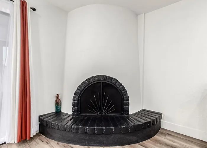 3br Retreat With Diving Pool Bbq And Workspace *